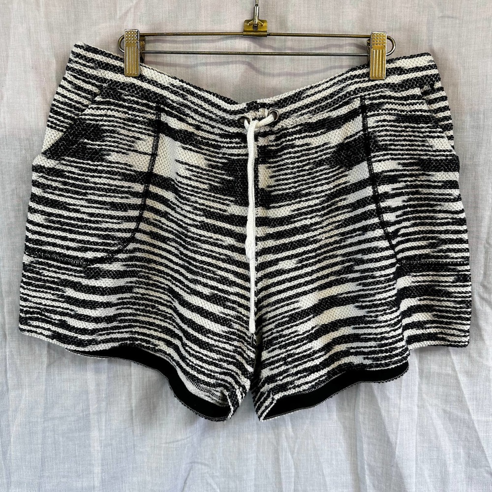 WHITE+WARREN Zebra-print Organic-cotton Blend Denim Shorts Size L